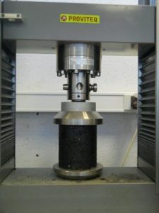 Evaluation de la sensibilité à l'eau des éprouvettes bitumineuses - NF EN 12697-12 | LABORATOIRE CBTP