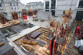 Réalisation d'un coffrage en béton